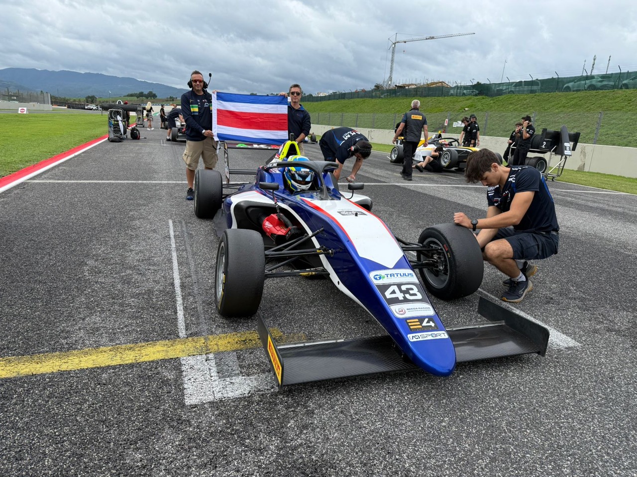 Evan Michelini concluye con temple su segunda cita en el Campeonato Europeo de Fórmula 4